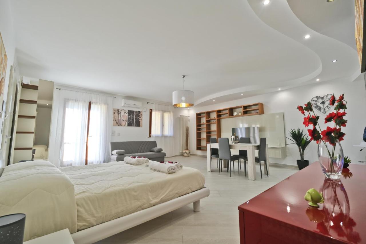 Apartmán Modern House - 5 Stelle - Posto Auto Privato Brindisi Exteriér fotografie